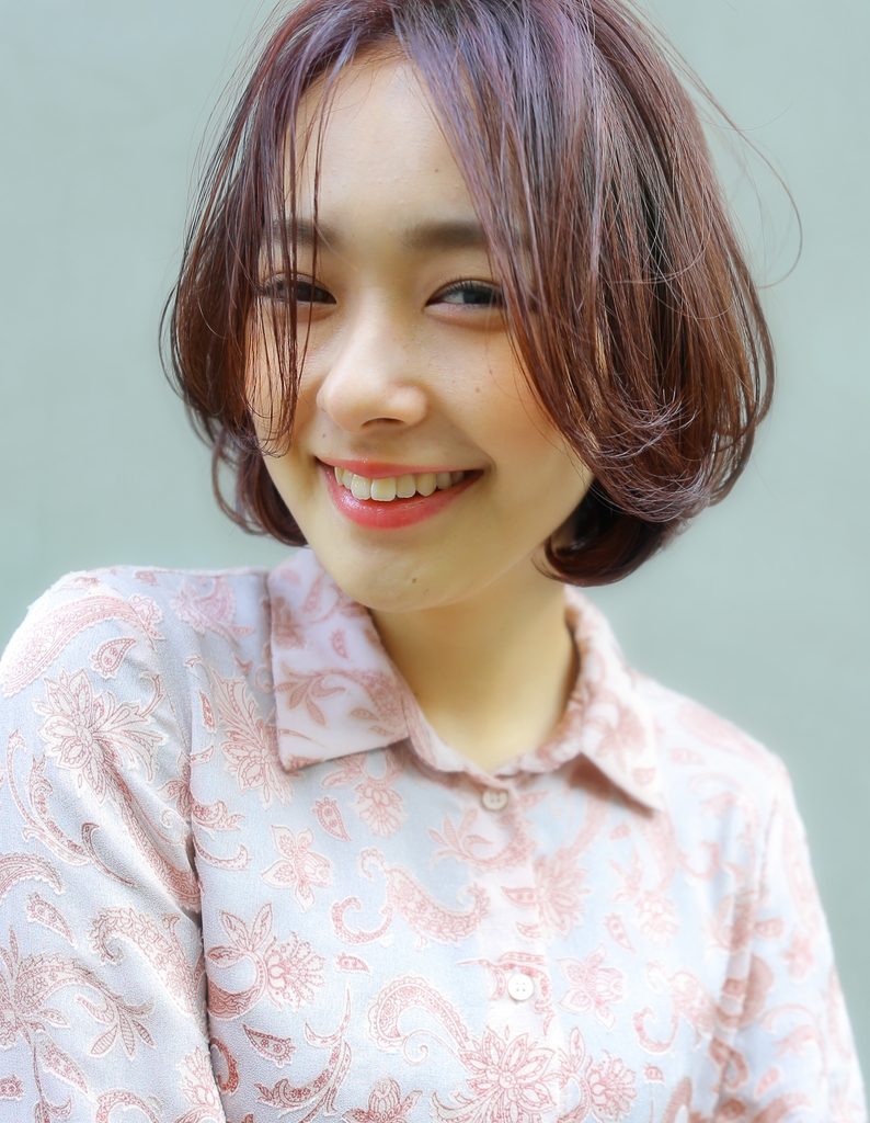 前髪長めのお色気ボブ（OM48） ヘアカタログ・髪型・ヘアスタイルAFLOAT（アフロート）表参道・銀座・名古屋の美容室・美容院